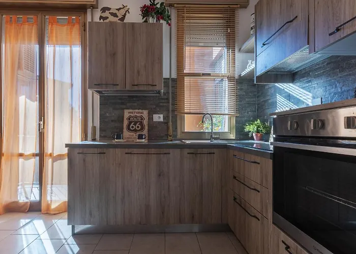 City Retreat A Due Passi Dalla Fiera Apartment *